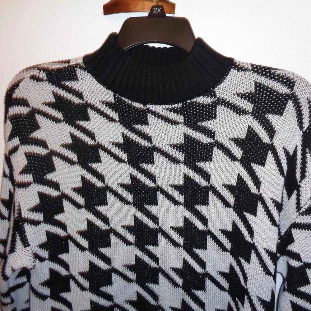 NINE West Sweater Size Large NWT